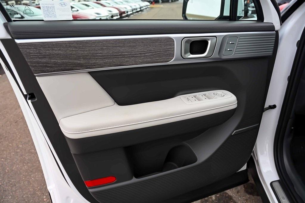 new 2025 Hyundai SANTA FE HEV car, priced at $48,510