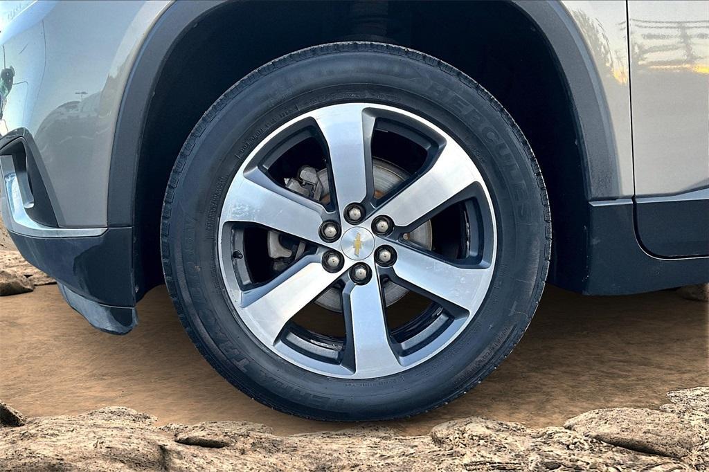 used 2018 Chevrolet Traverse car, priced at $18,798