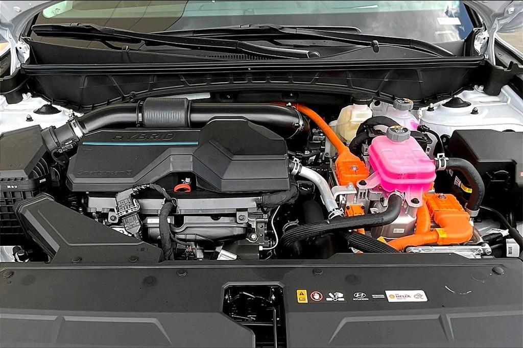 new 2025 Hyundai TUCSON Hybrid car, priced at $40,640
