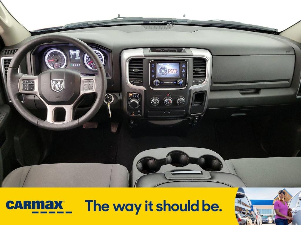 used 2022 Ram 1500 Classic car, priced at $27,998