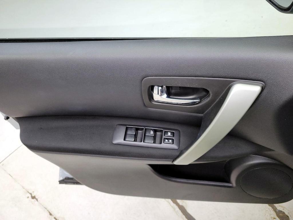 used 2015 Nissan Rogue Select car, priced at $16,998