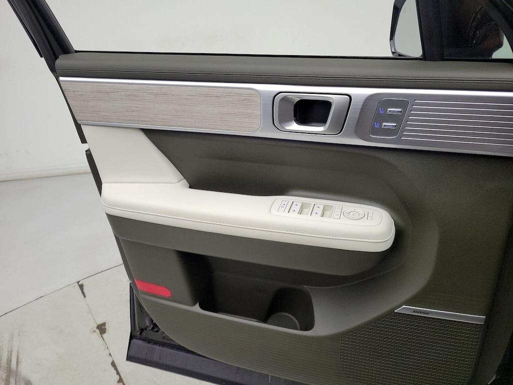 used 2024 Hyundai Santa Fe car, priced at $43,998