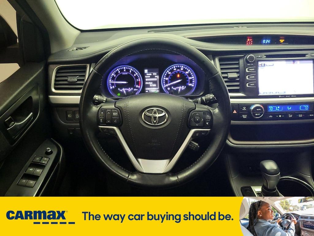 used 2018 Toyota Highlander car, priced at $22,998
