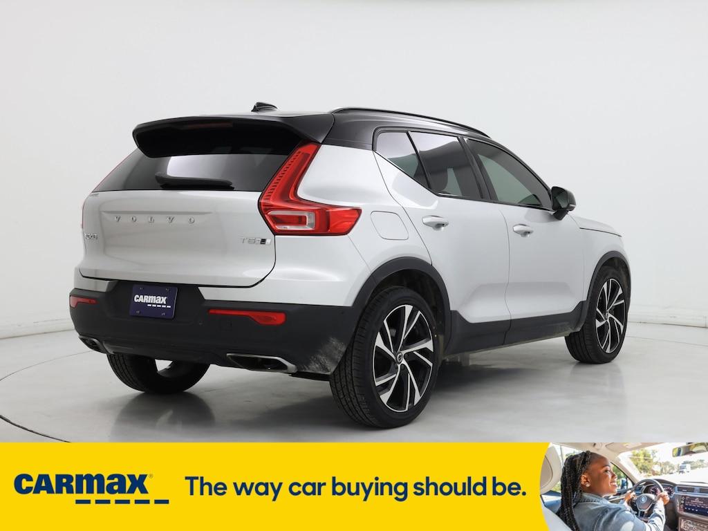 used 2019 Volvo XC40 car, priced at $23,998