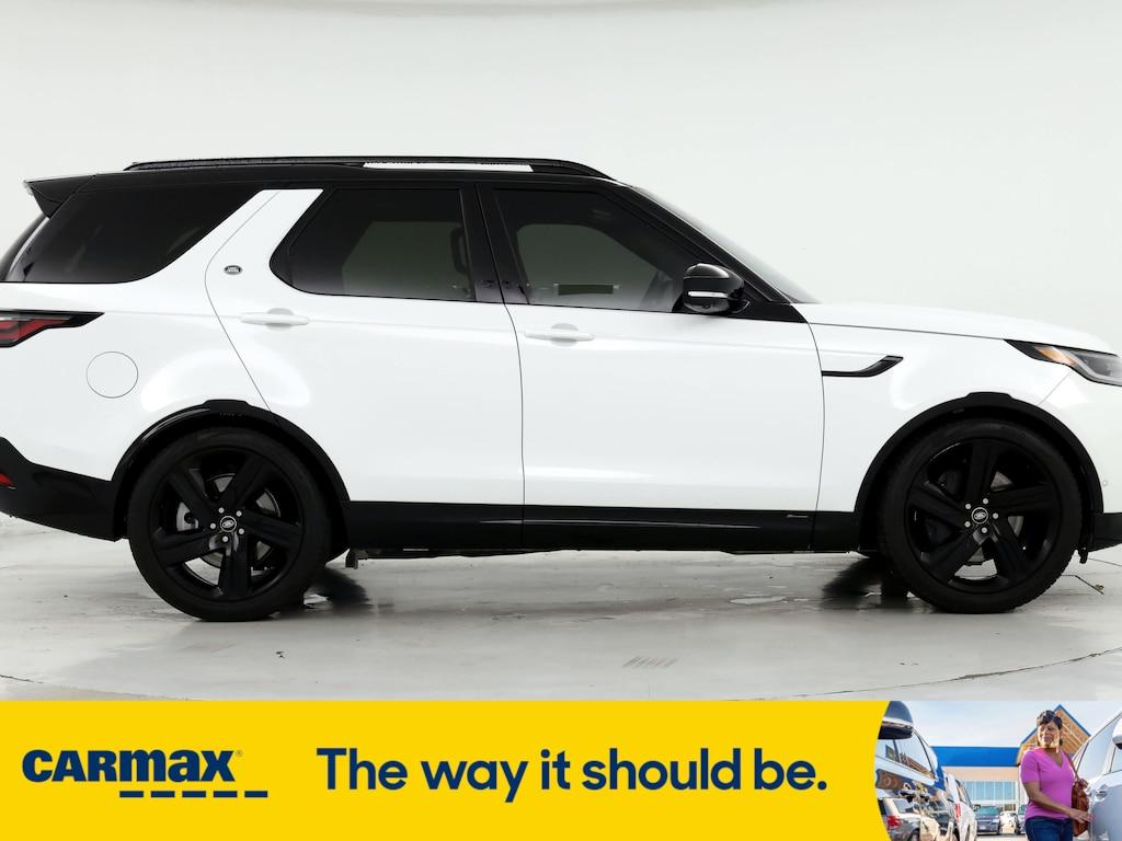 used 2022 Land Rover Discovery car, priced at $55,998