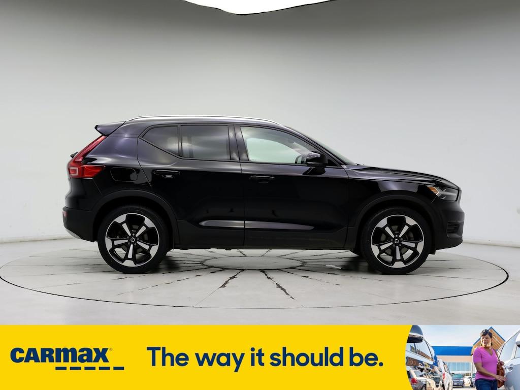 used 2020 Volvo XC40 car, priced at $27,998