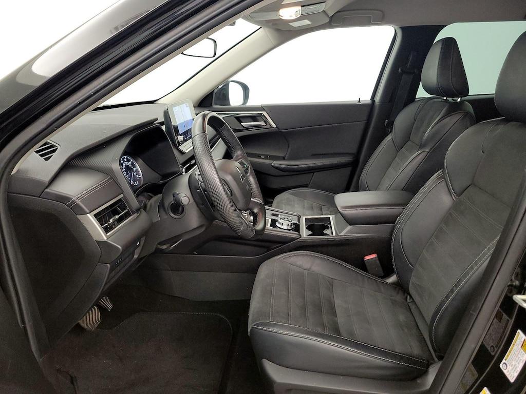 used 2023 Mitsubishi Outlander car, priced at $26,998
