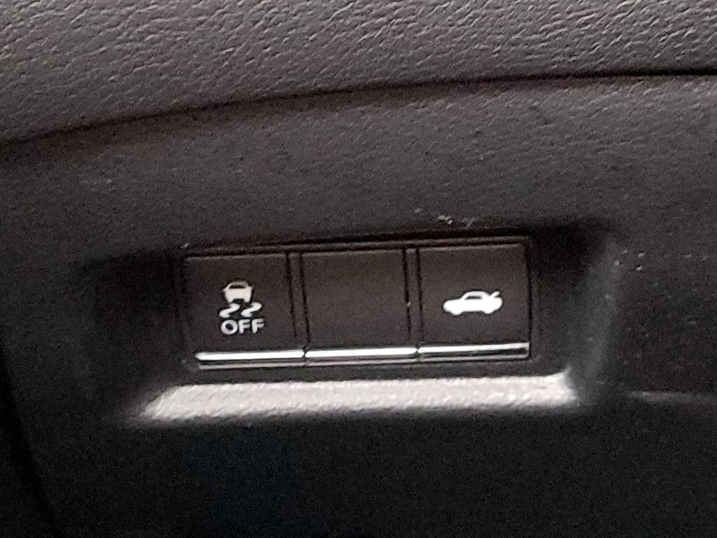 used 2016 INFINITI Q50 Hybrid car, priced at $21,998