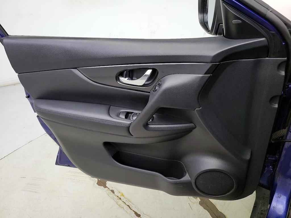 used 2018 Nissan Rogue car, priced at $14,998
