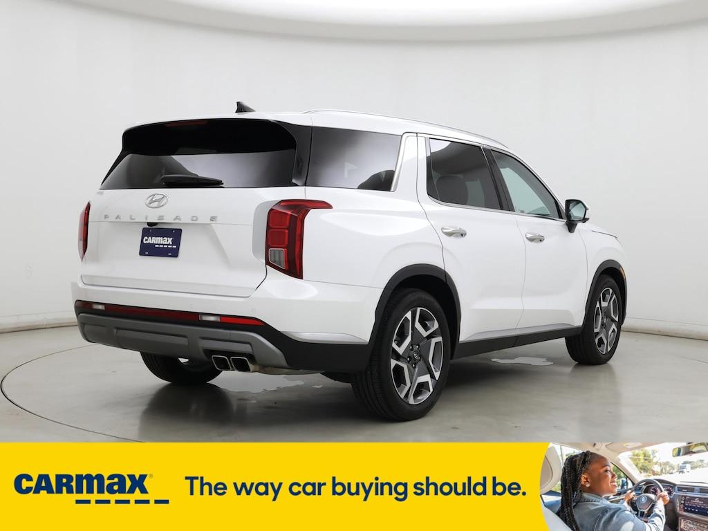used 2024 Hyundai Palisade car, priced at $39,998