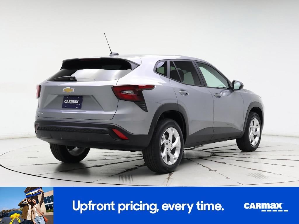 used 2024 Chevrolet Trax car, priced at $23,998