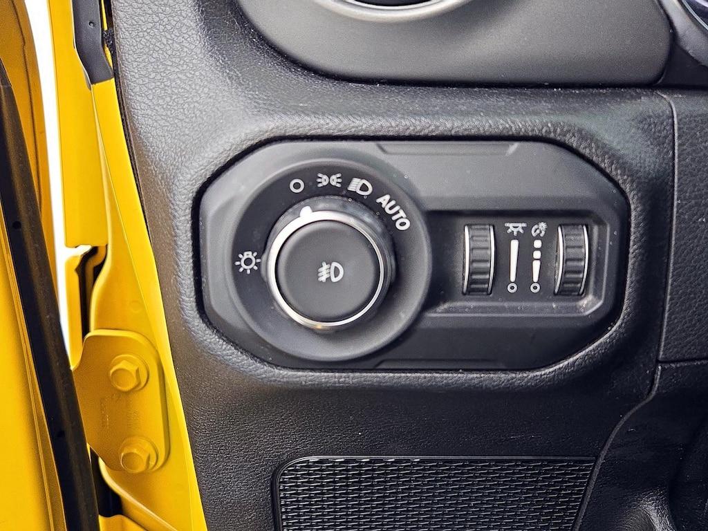 used 2021 Jeep Wrangler car, priced at $33,998