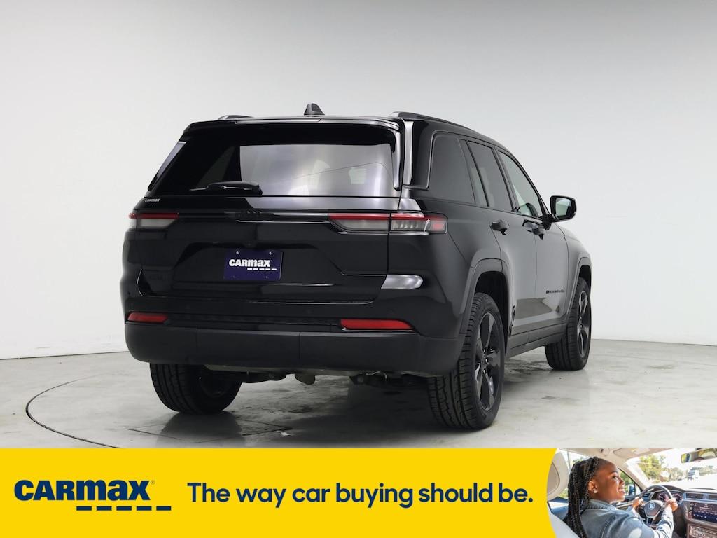 used 2023 Jeep Grand Cherokee car, priced at $30,998