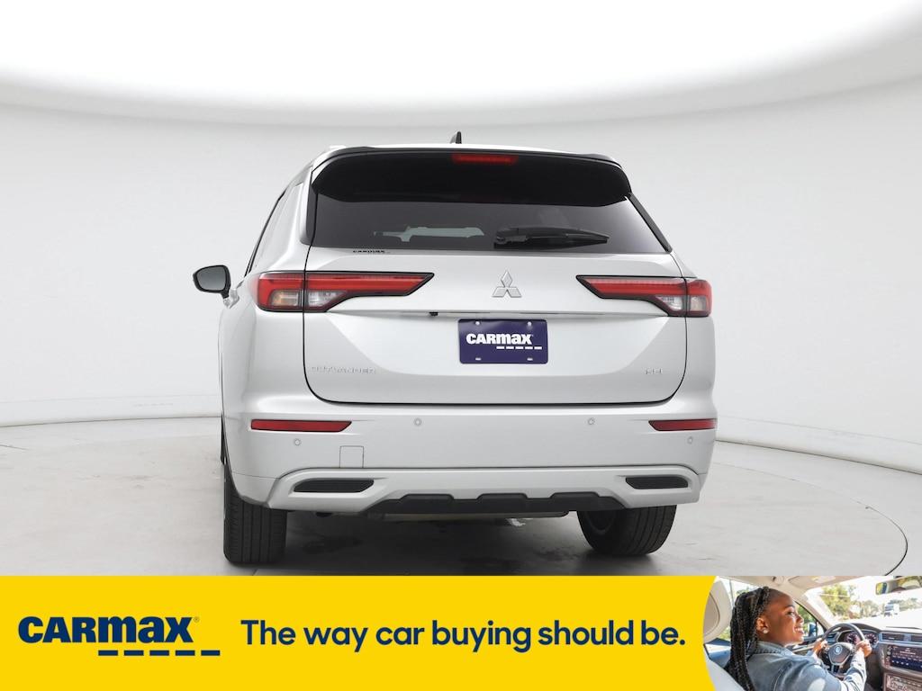 used 2023 Mitsubishi Outlander car, priced at $32,998