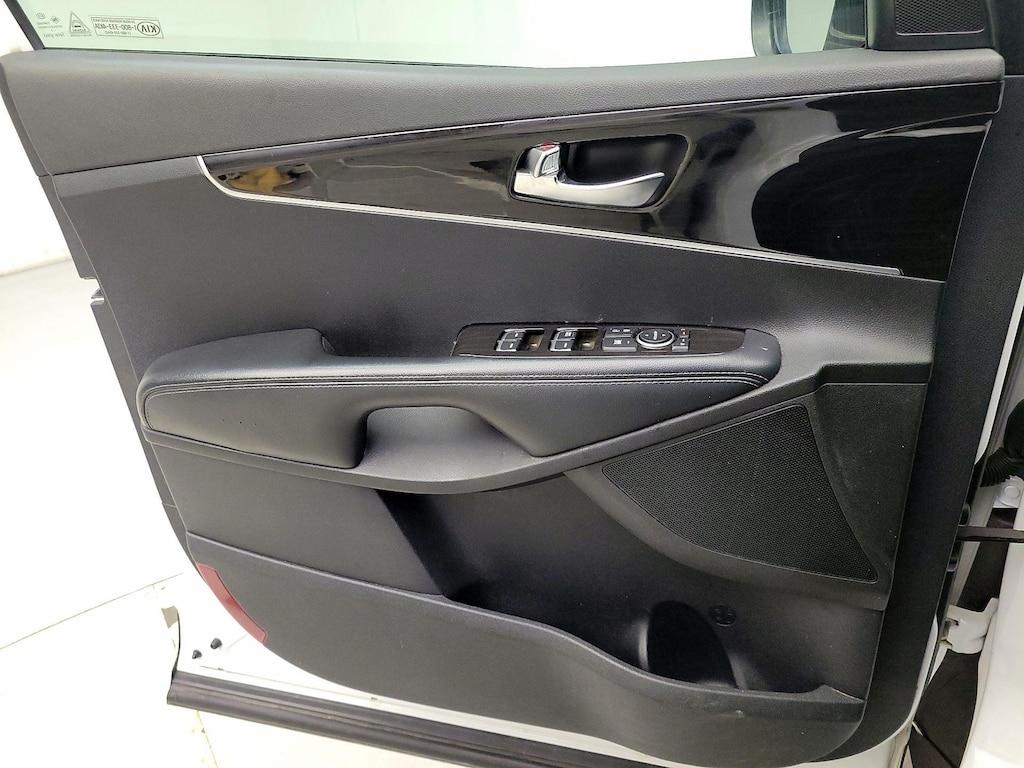 used 2019 Kia Sorento car, priced at $15,998