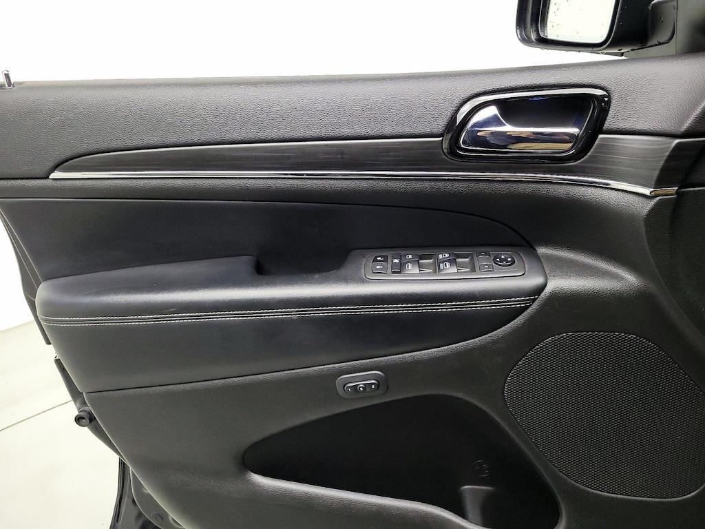 used 2021 Jeep Grand Cherokee car, priced at $29,998