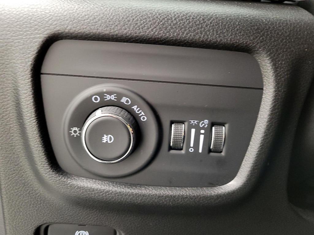 used 2022 Jeep Grand Cherokee car, priced at $31,998