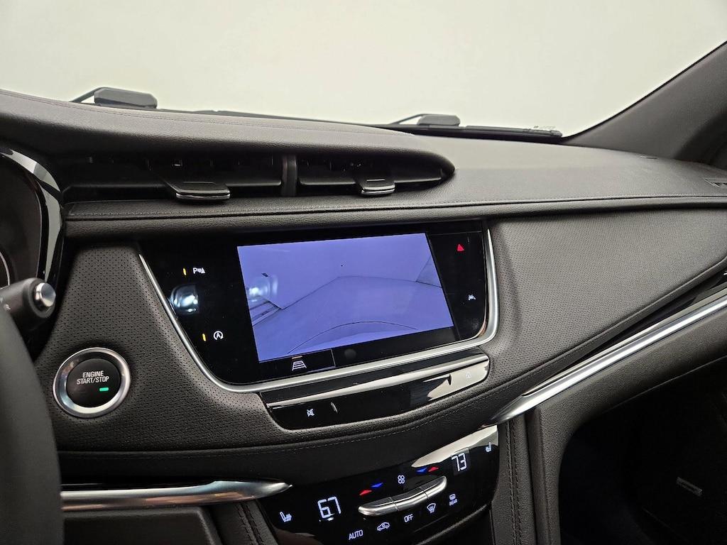 used 2022 Cadillac XT6 car, priced at $35,998