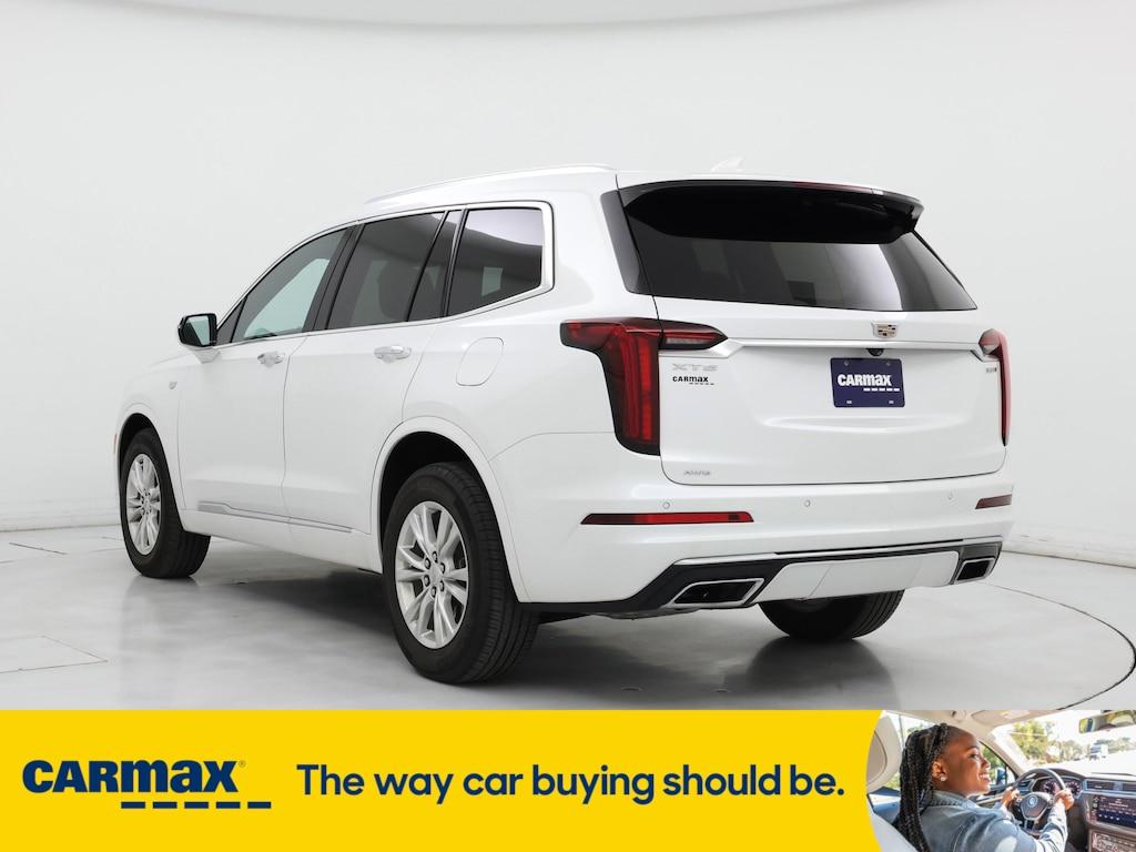 used 2022 Cadillac XT6 car, priced at $35,998