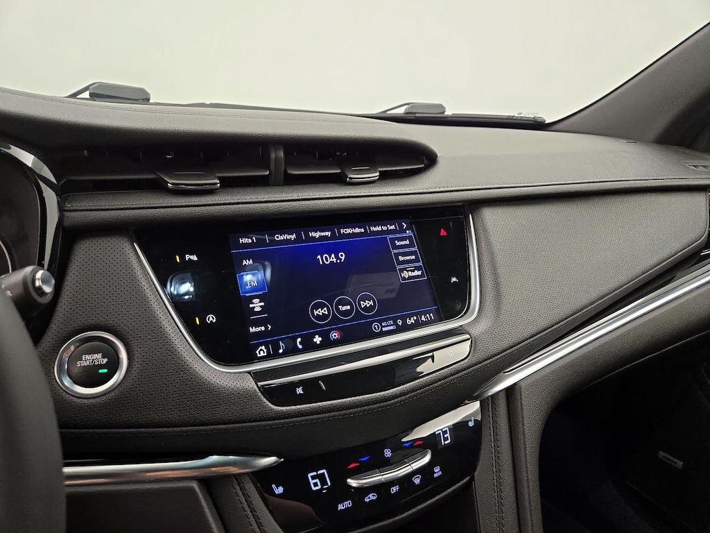 used 2022 Cadillac XT6 car, priced at $35,998