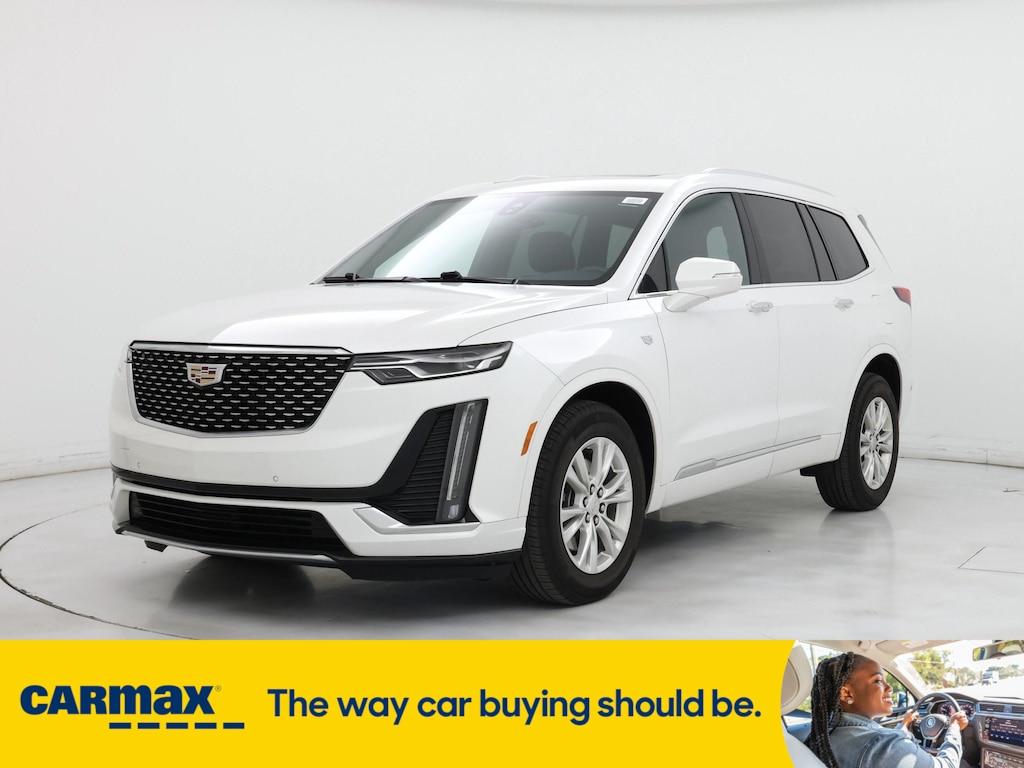 used 2022 Cadillac XT6 car, priced at $35,998