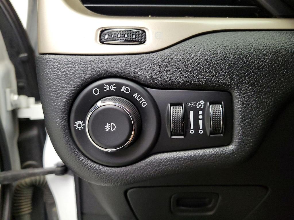 used 2015 Jeep Cherokee car, priced at $15,998