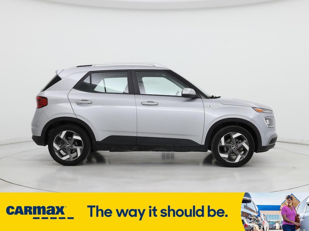 used 2022 Hyundai Venue car, priced at $19,998