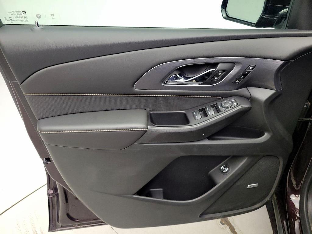 used 2020 Chevrolet Traverse car, priced at $37,998
