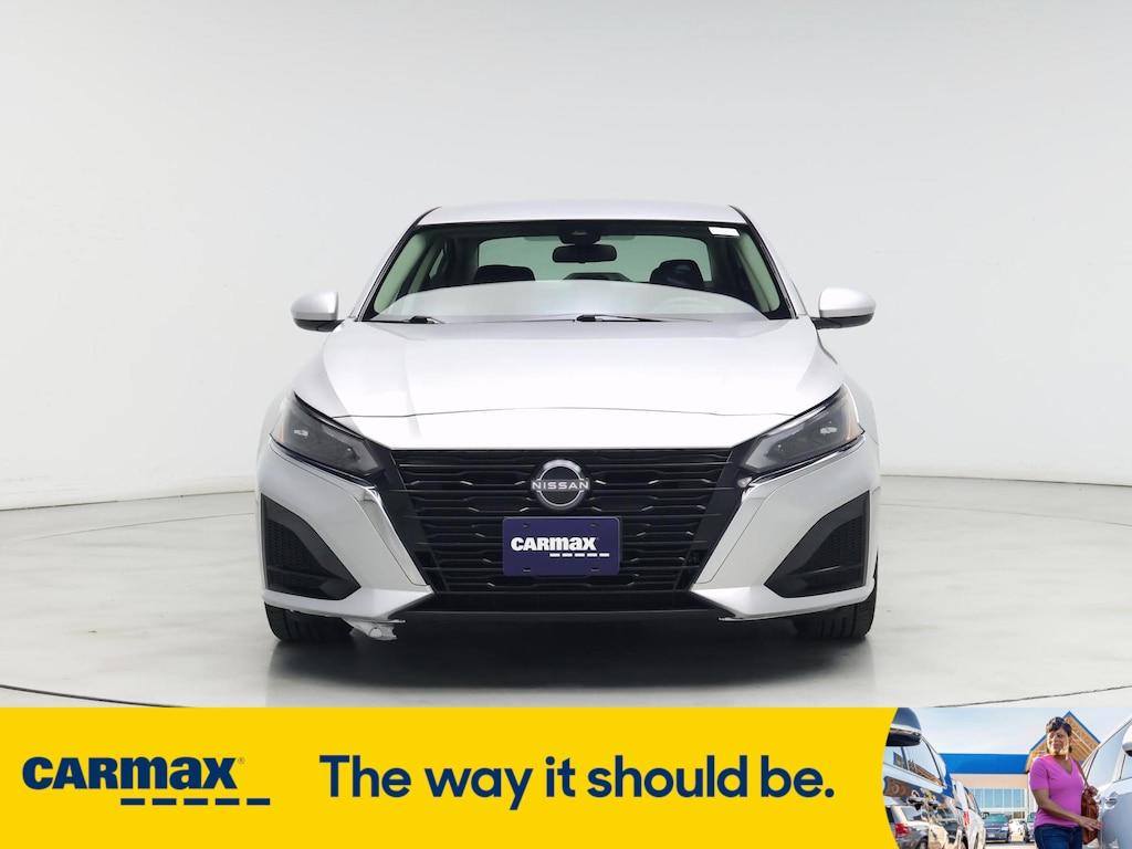 used 2023 Nissan Altima car, priced at $19,998
