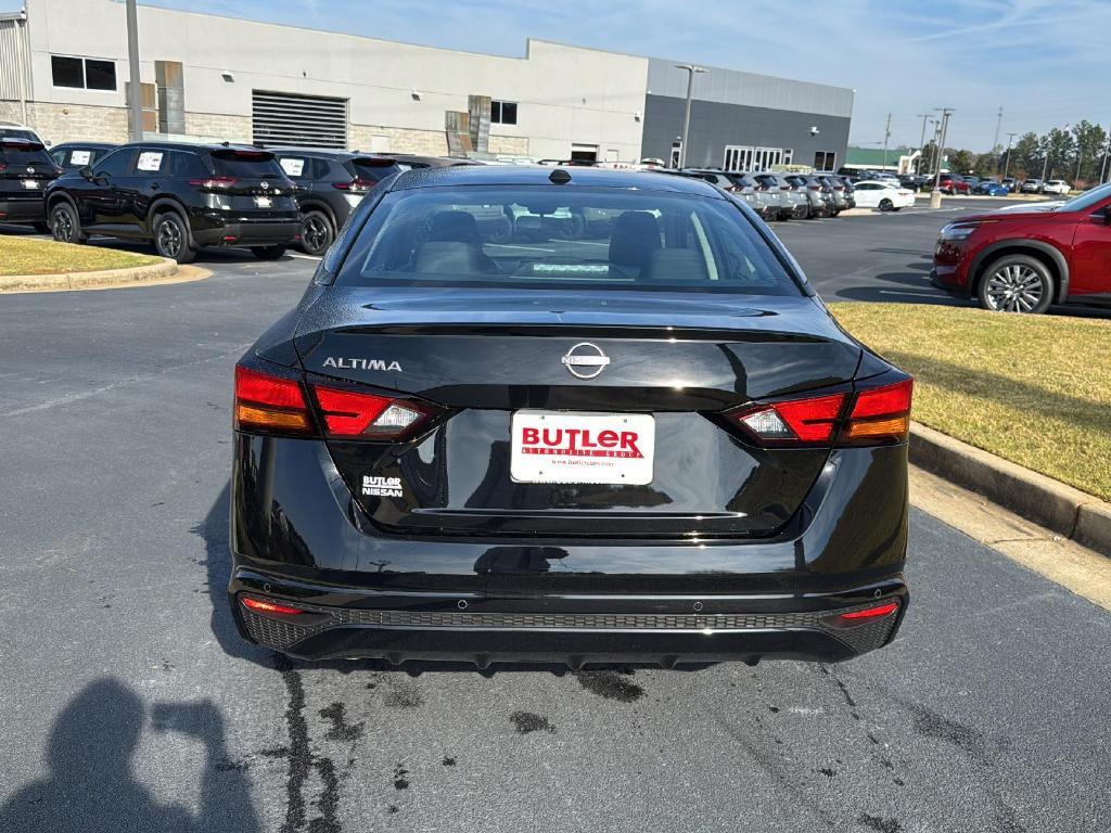 new 2025 Nissan Altima car, priced at $25,624