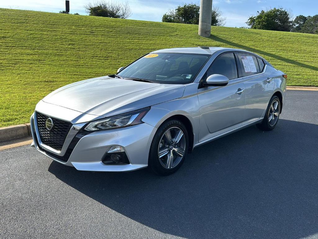 used 2022 Nissan Altima car, priced at $23,500