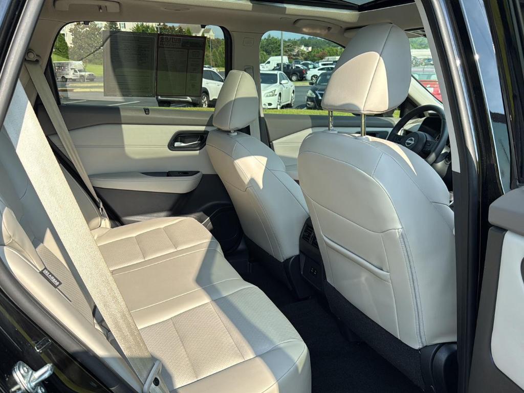 used 2024 Nissan Rogue car, priced at $28,995