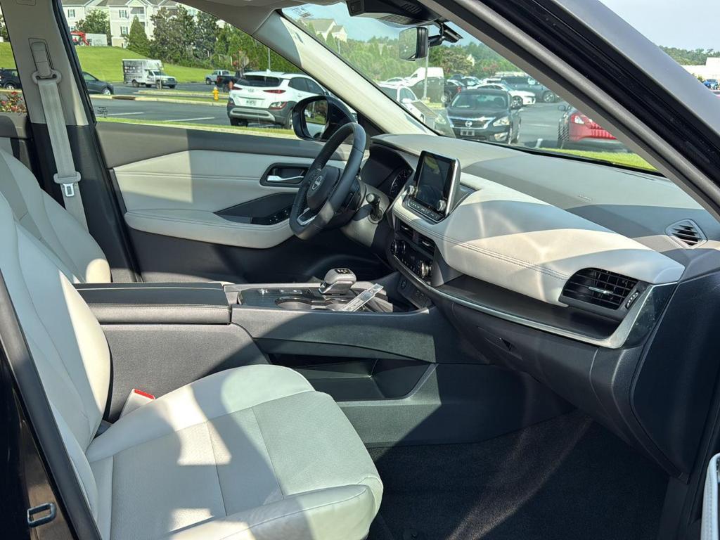 used 2024 Nissan Rogue car, priced at $28,995