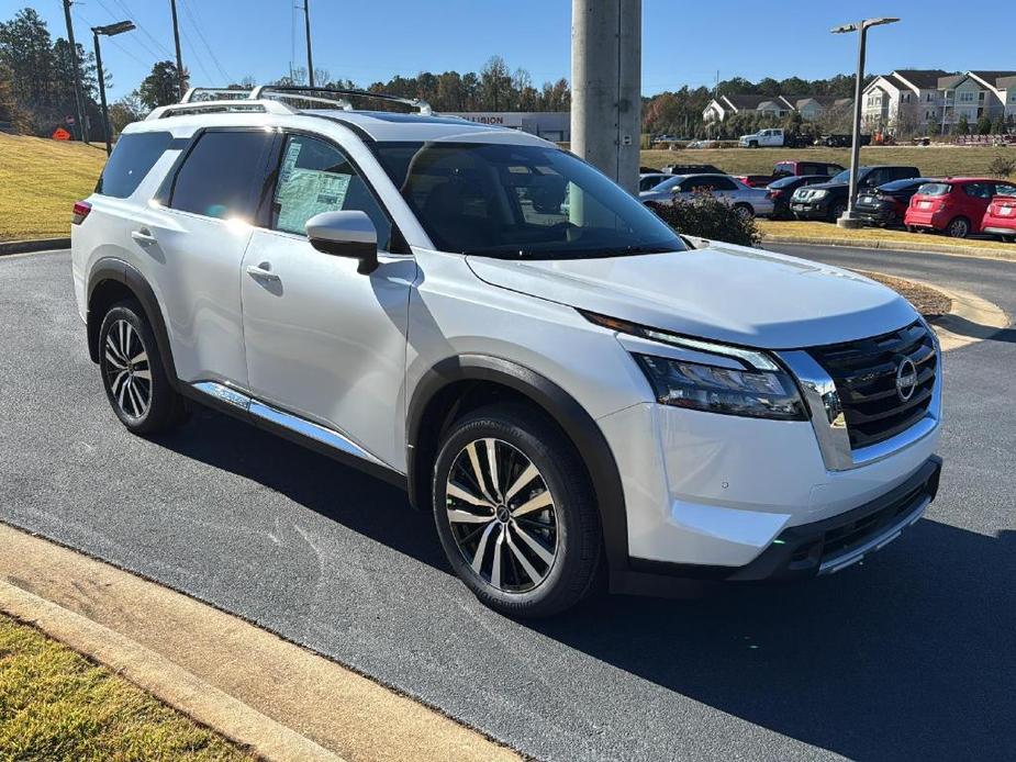 new 2025 Nissan Pathfinder car, priced at $53,030