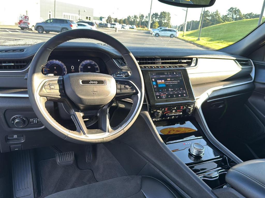 used 2023 Jeep Grand Cherokee car, priced at $28,695
