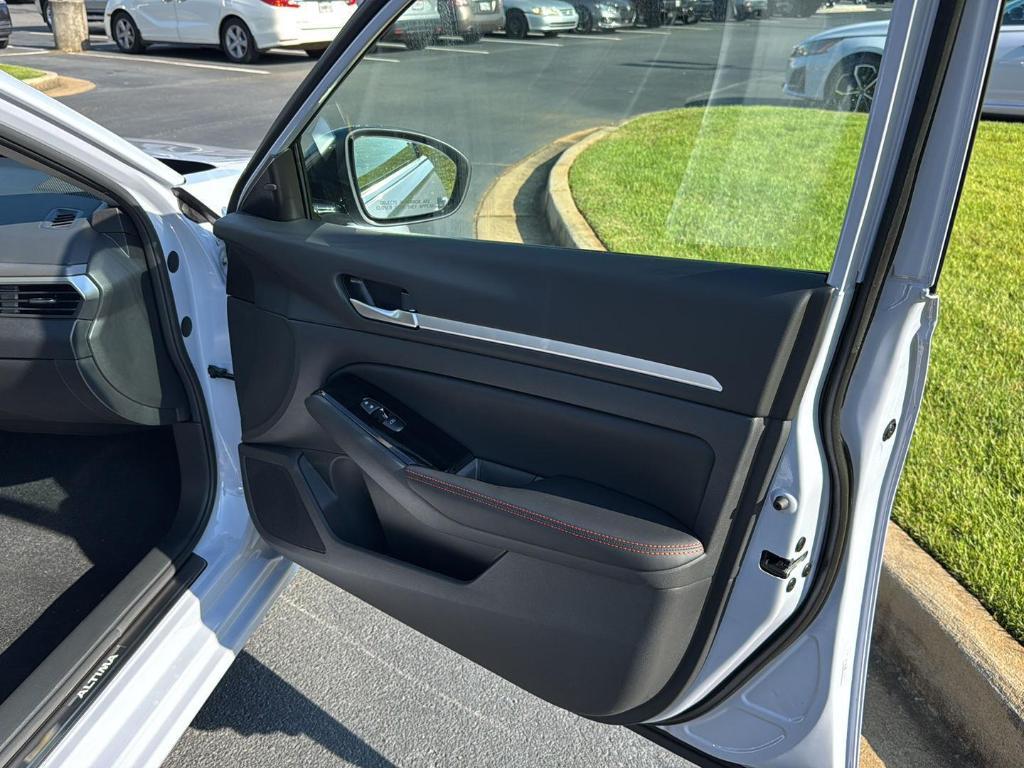 new 2025 Nissan Altima car, priced at $28,631