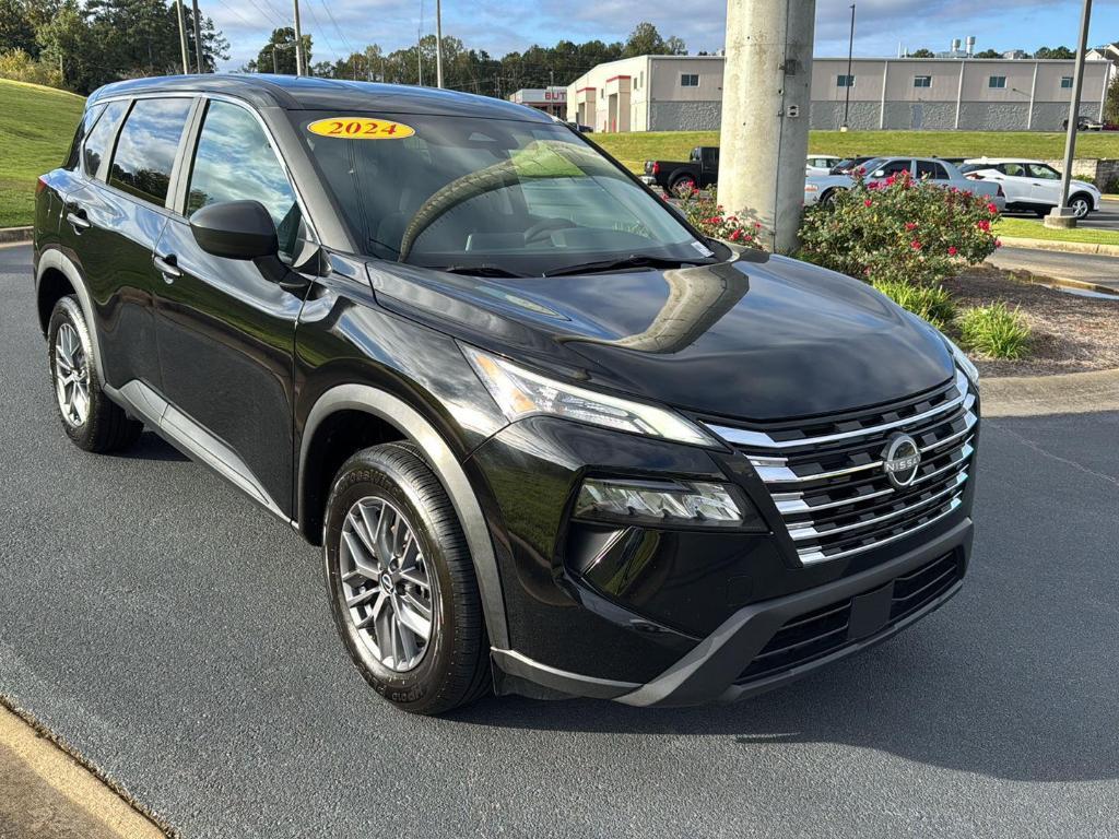 used 2024 Nissan Rogue car, priced at $21,200