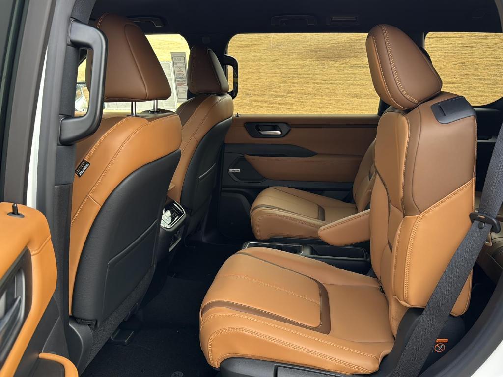 new 2025 Nissan Armada car, priced at $67,105