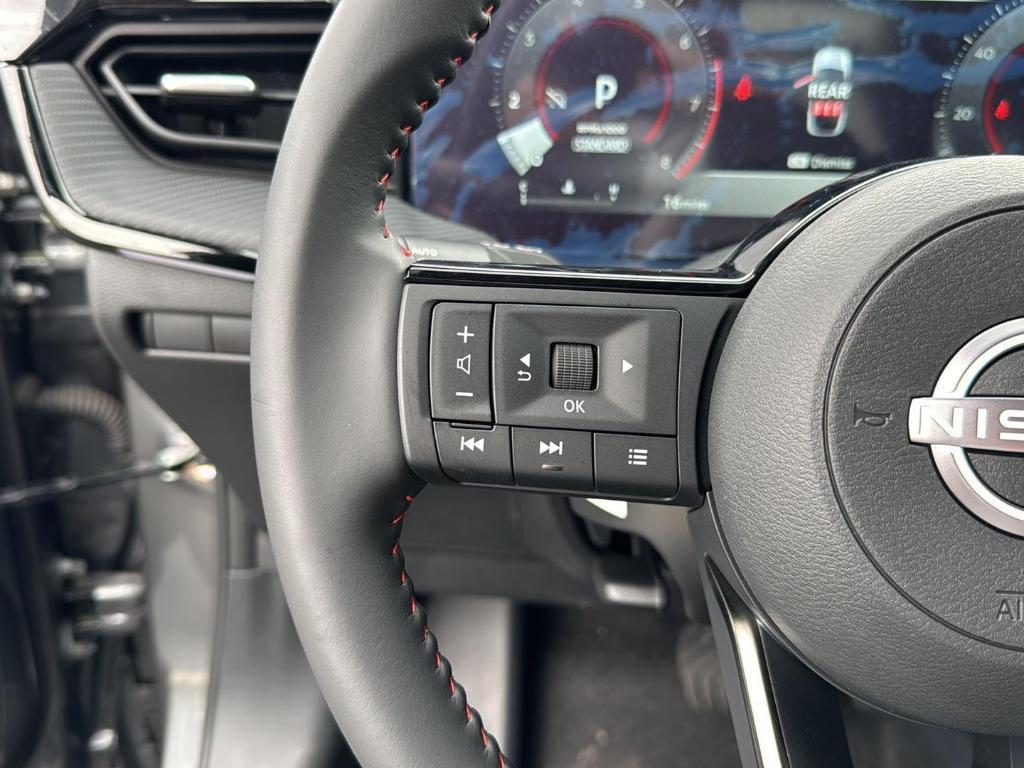 new 2025 Nissan Kicks car, priced at $27,623