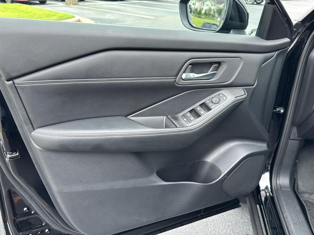 used 2024 Nissan Rogue car, priced at $28,486