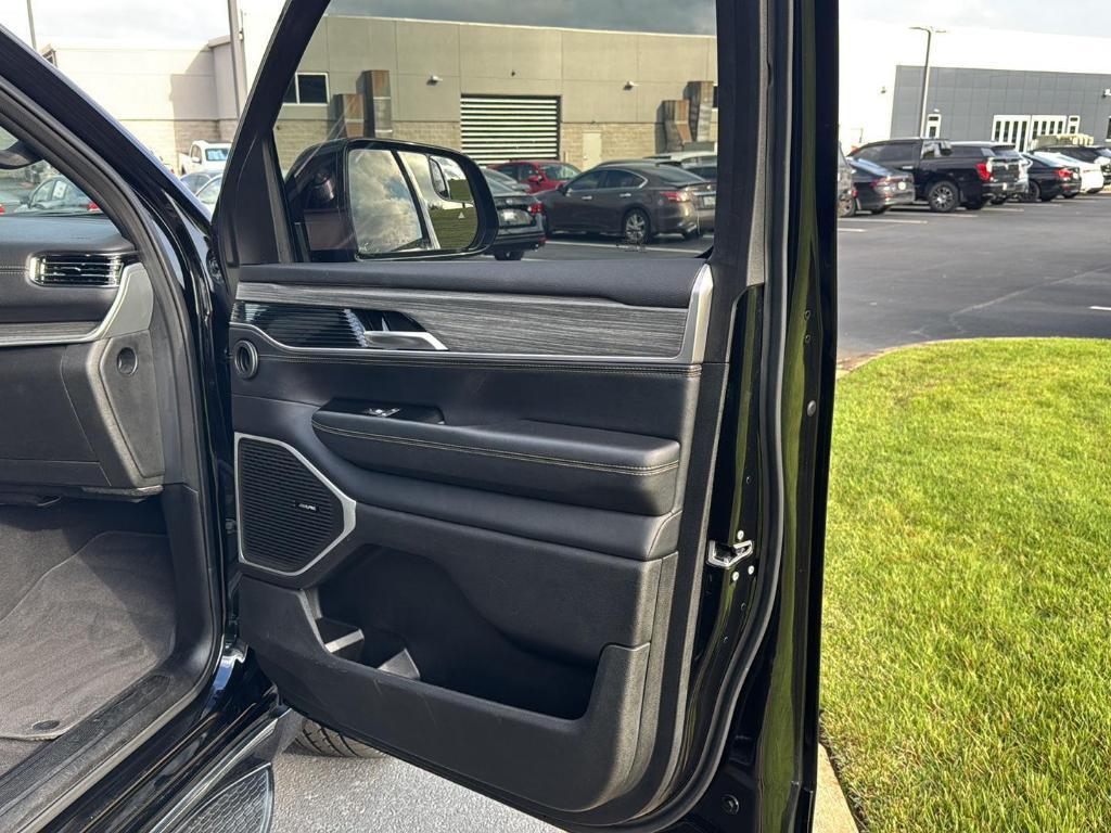 used 2023 Jeep Wagoneer L car, priced at $40,995