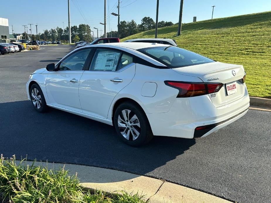 new 2025 Nissan Altima car, priced at $27,140