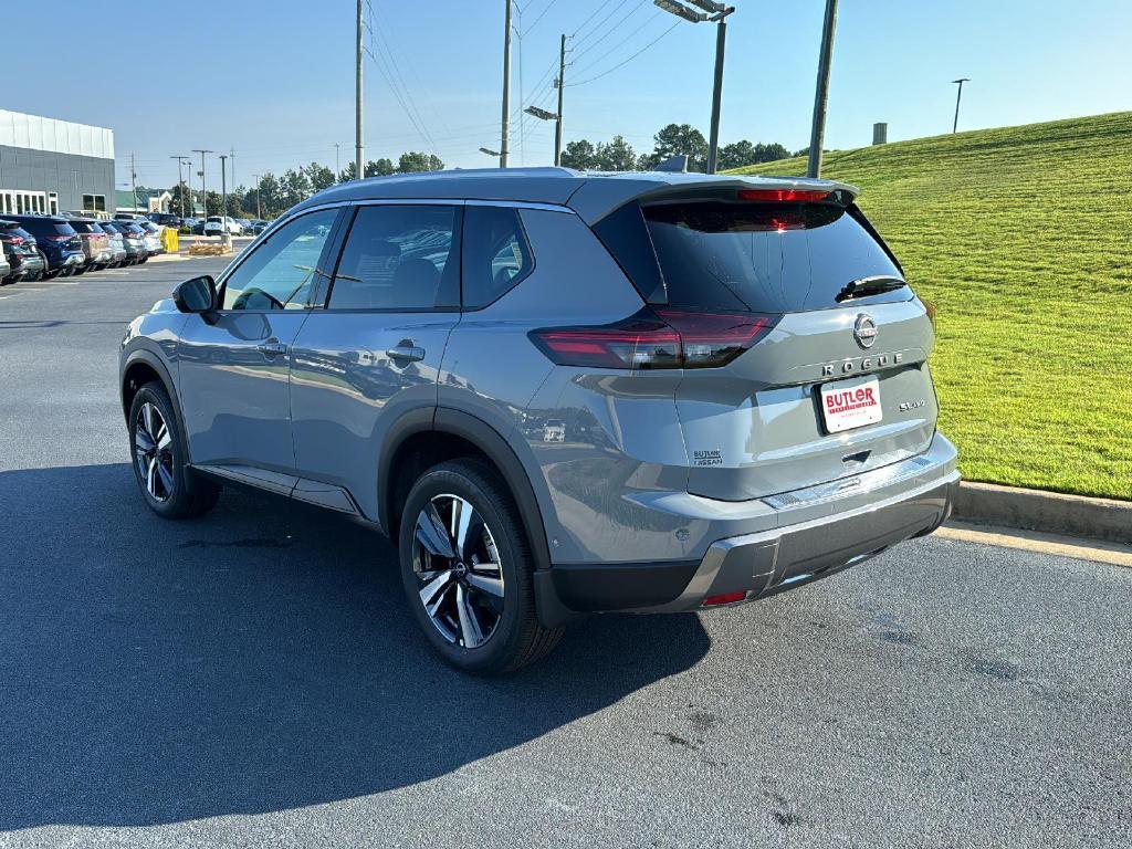 new 2025 Nissan Rogue car, priced at $40,275