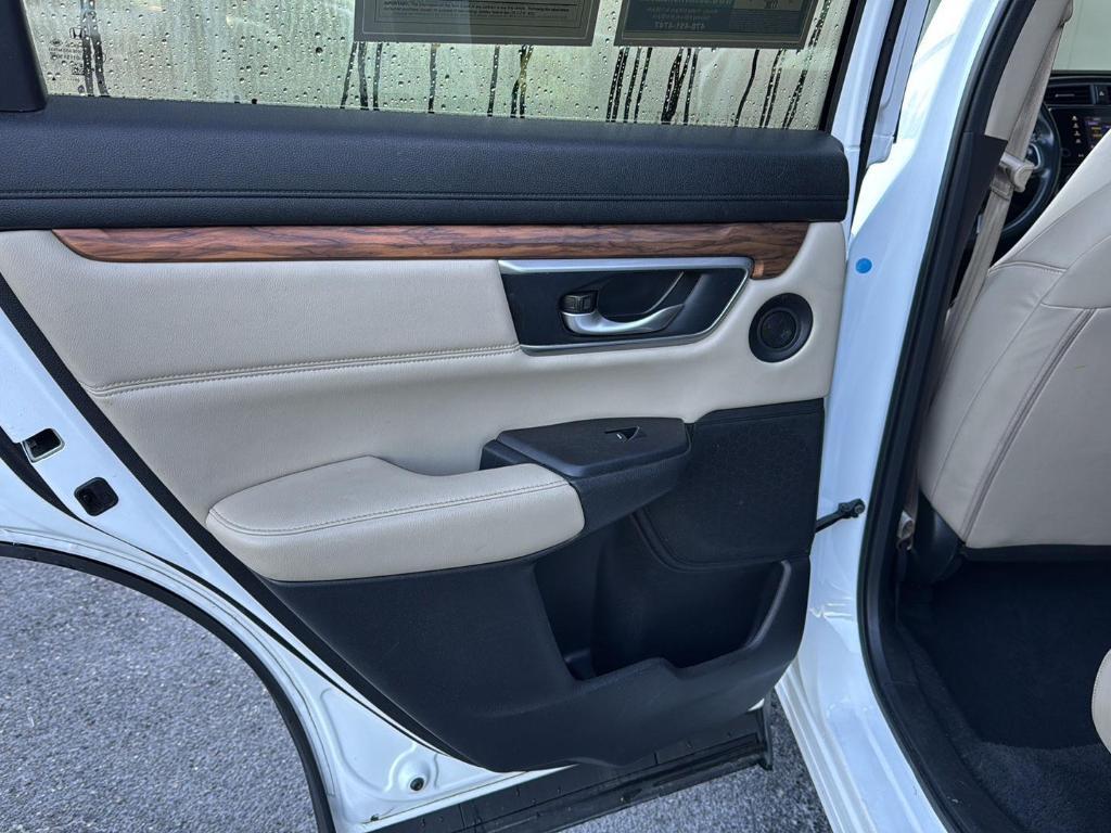 used 2020 Honda CR-V car, priced at $26,695