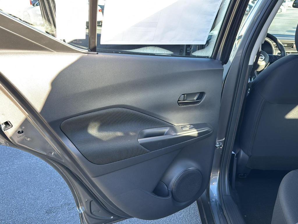 new 2025 Nissan Kicks Play car, priced at $21,872