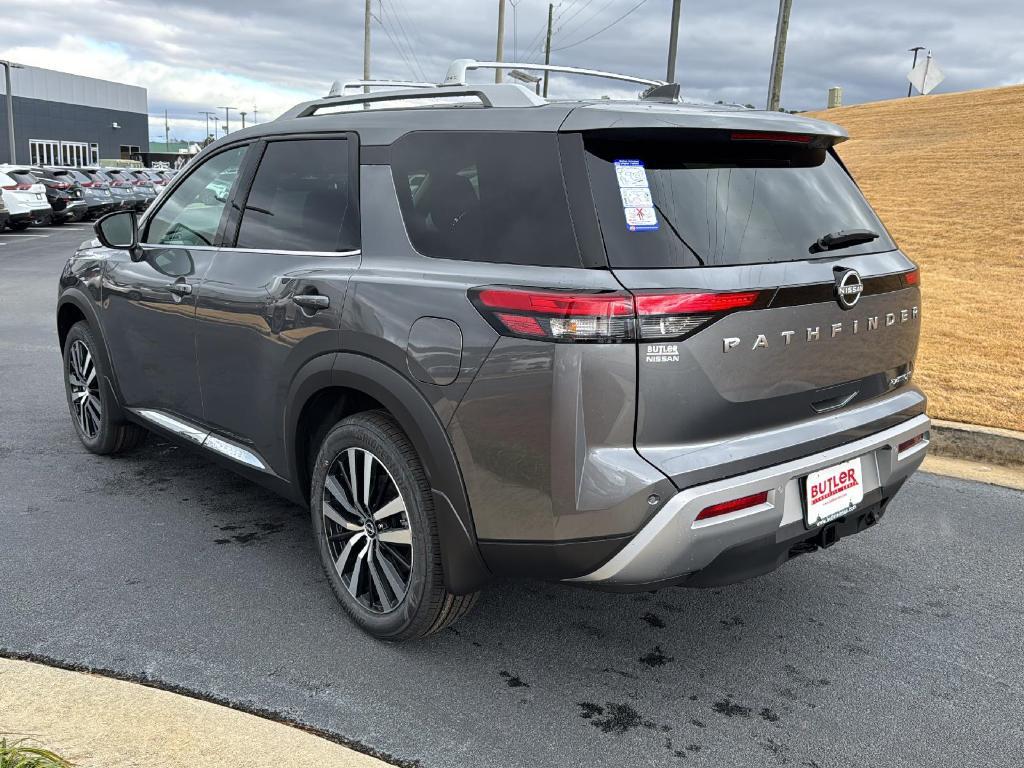 new 2025 Nissan Pathfinder car, priced at $45,844