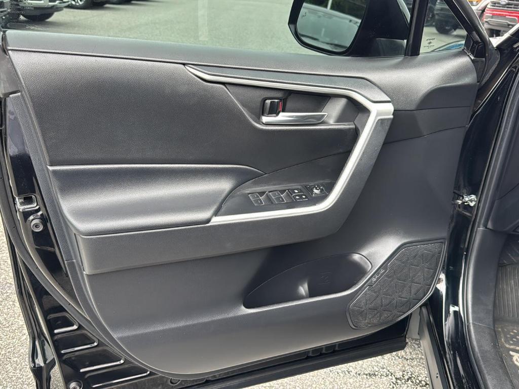 used 2022 Toyota RAV4 car, priced at $24,995