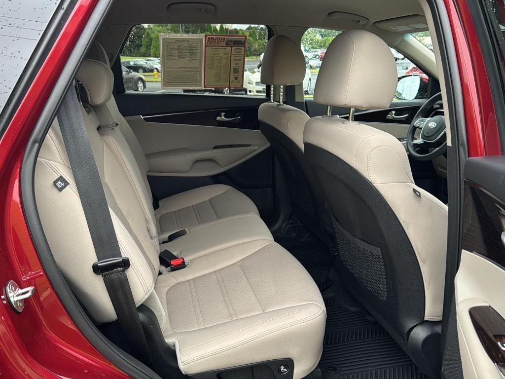 used 2020 Kia Sorento car, priced at $19,501