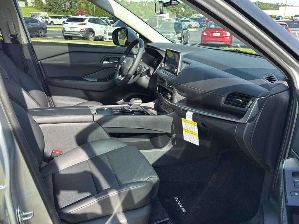 new 2025 Nissan Rogue car, priced at $30,419