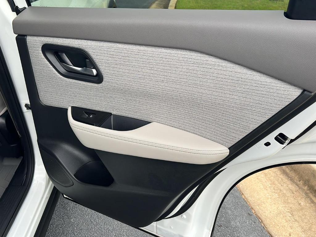used 2023 Nissan Rogue car, priced at $26,800